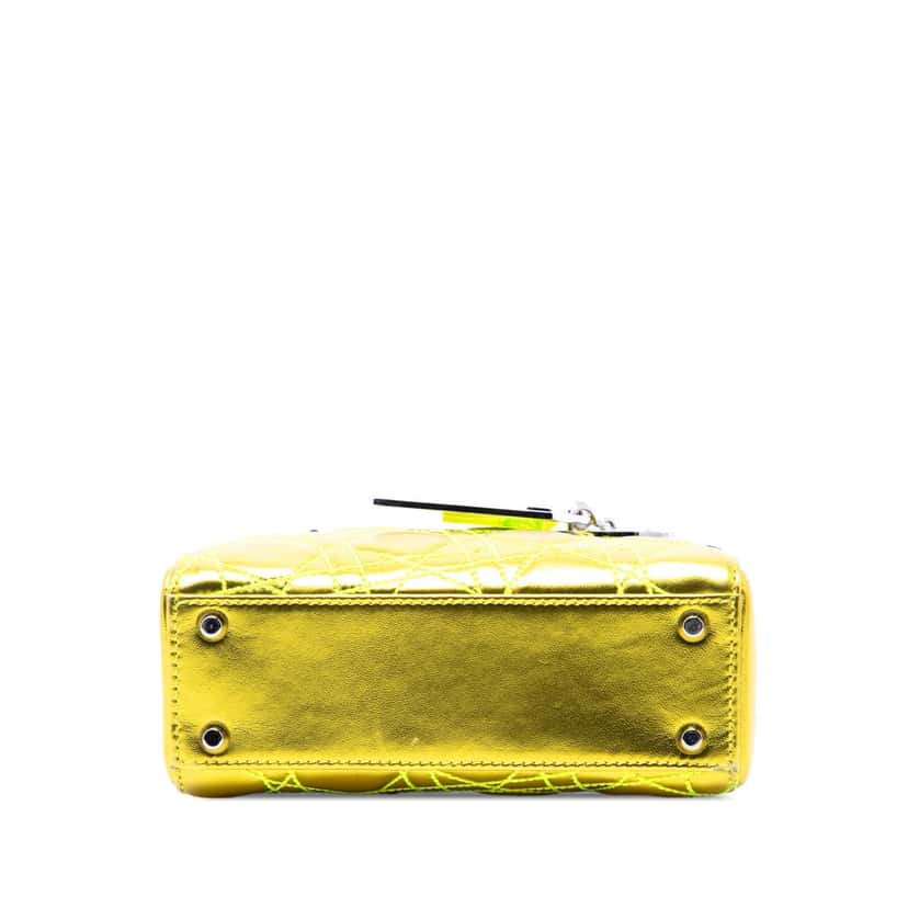 Dior Anselm Reyle Mini Metallic Lambskin Cannage Lady Dior Yellow Leather Very good condition - Inside View