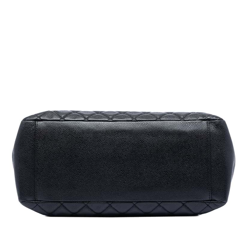 Chanel Caviar Grand Shopping Tote Black Leather Never worn, with tag - Inside View