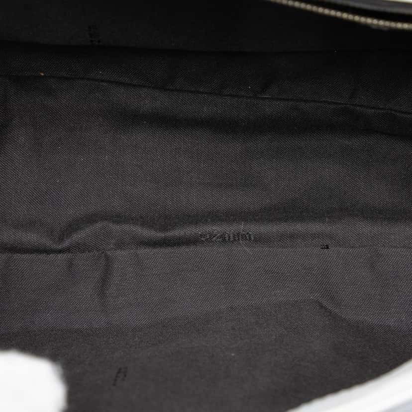 Fendi Large Zucca Embossed Leather Baguette Satchel White Leather Very good condition - Model View