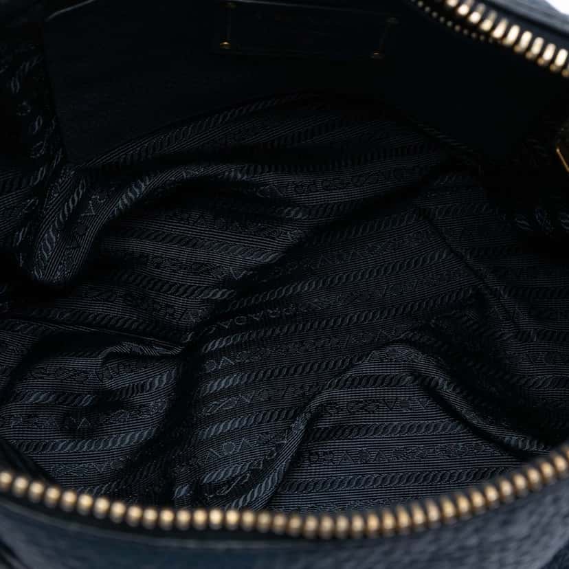 Prada Vitello Daino Sacca 2 Manici Convertible Tote Blue Leather Very good condition - Model View