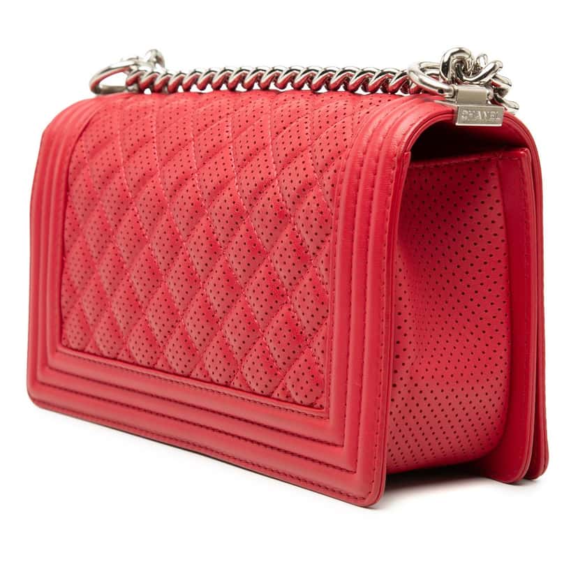 Chanel Old Medium Quilted Perforated Lambskin Boy Flap Red Leather Very good condition - Back View