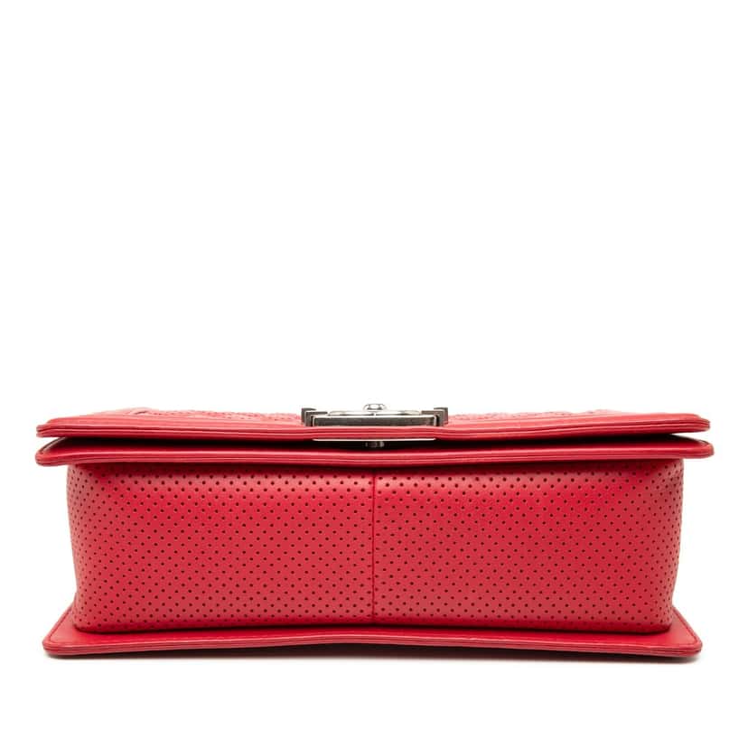 Chanel Old Medium Quilted Perforated Lambskin Boy Flap Red Leather Very good condition - Inside View