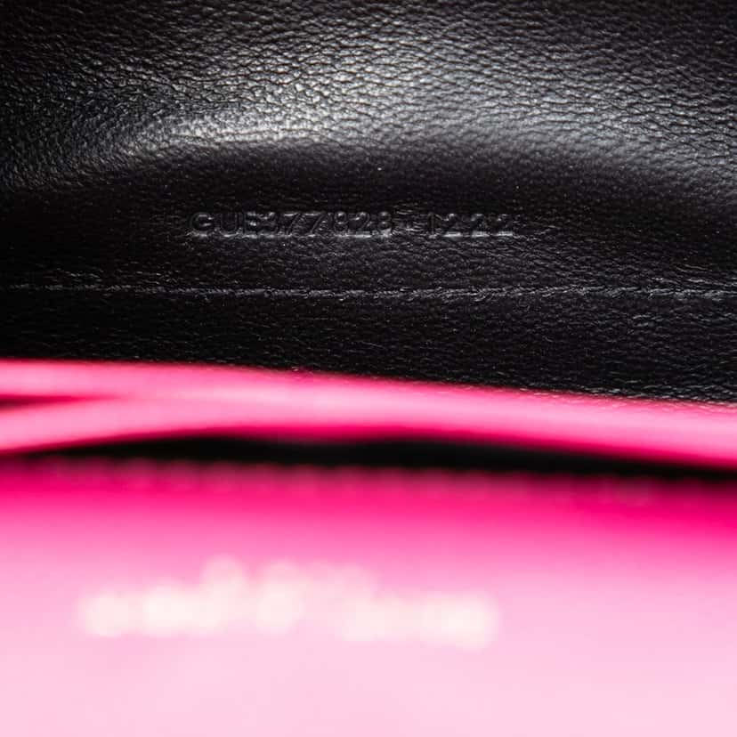 Saint Laurent Grain De Poudre Chevron Monogram Envelope Chain Wallet Pink Leather Very good condition - Box View