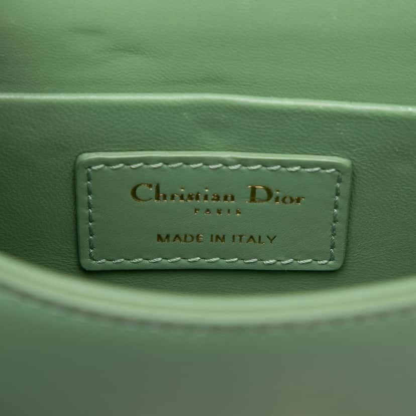 Dior Micro Smooth Calfskin 30 Montaigne Flap Green Leather Very good condition - Box View