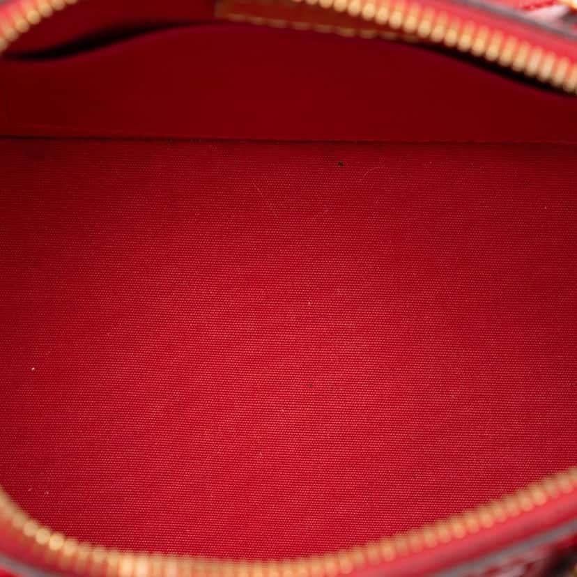 Louis Vuitton Monogram Vernis Alma BB Red Leather Very good condition - Model View