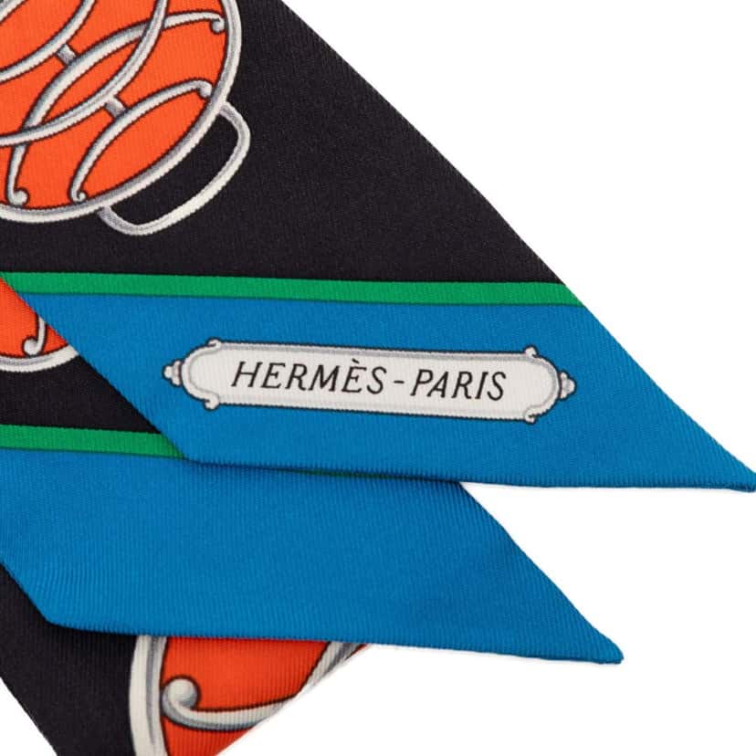 Hermès Lift Profile Silk Twilly Scarf Black Very good condition - Box View