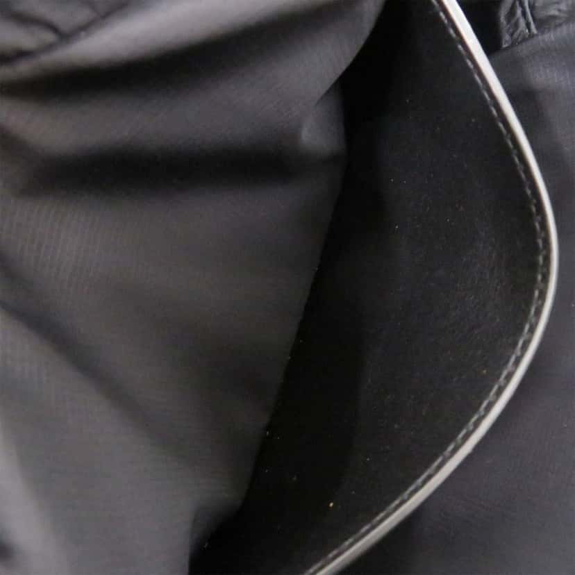 Burberry Econyl Nylon Logo Bum Bag Black Very good condition - Model View