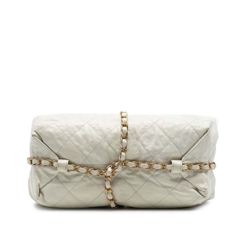 Chanel Quilted Calfskin Midnight Swim Baluchon Bag White Leather Very good condition - Inside View