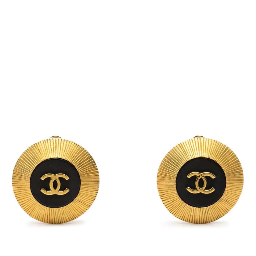Chanel CC Gold Plated Resin Round Button Clip On Earrings Gold Metal Very good condition - Front View