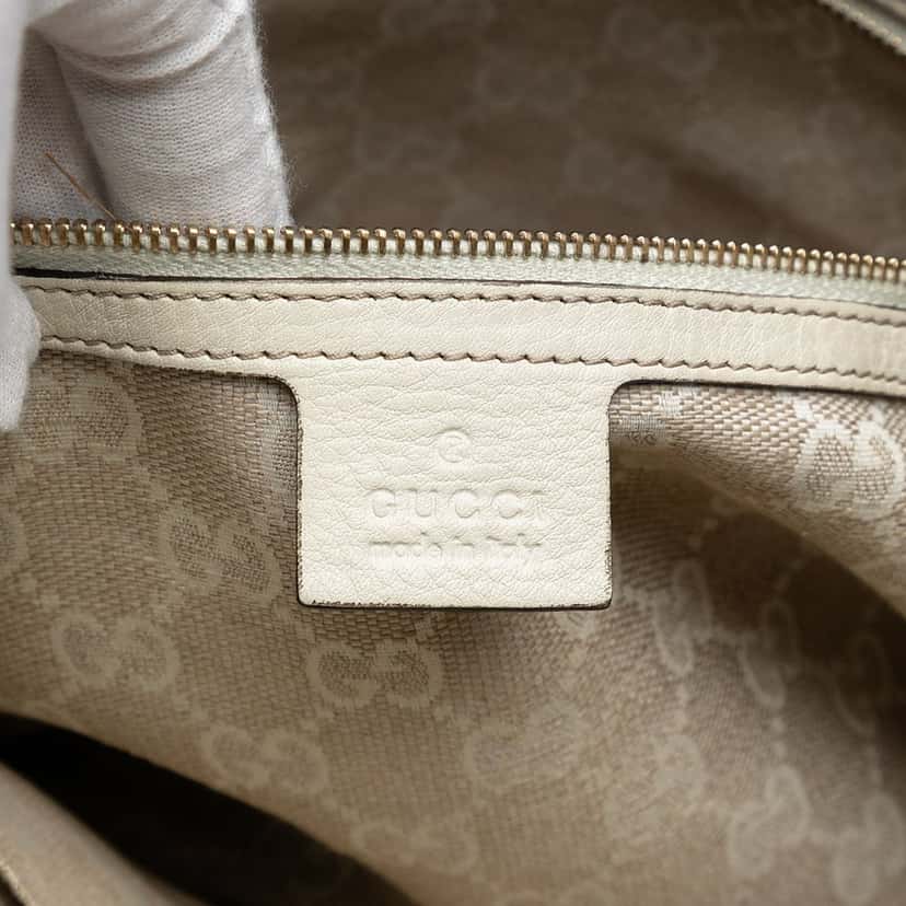 Gucci Calfskin Bamboo Diana Satchel White Leather Very good condition - Box View