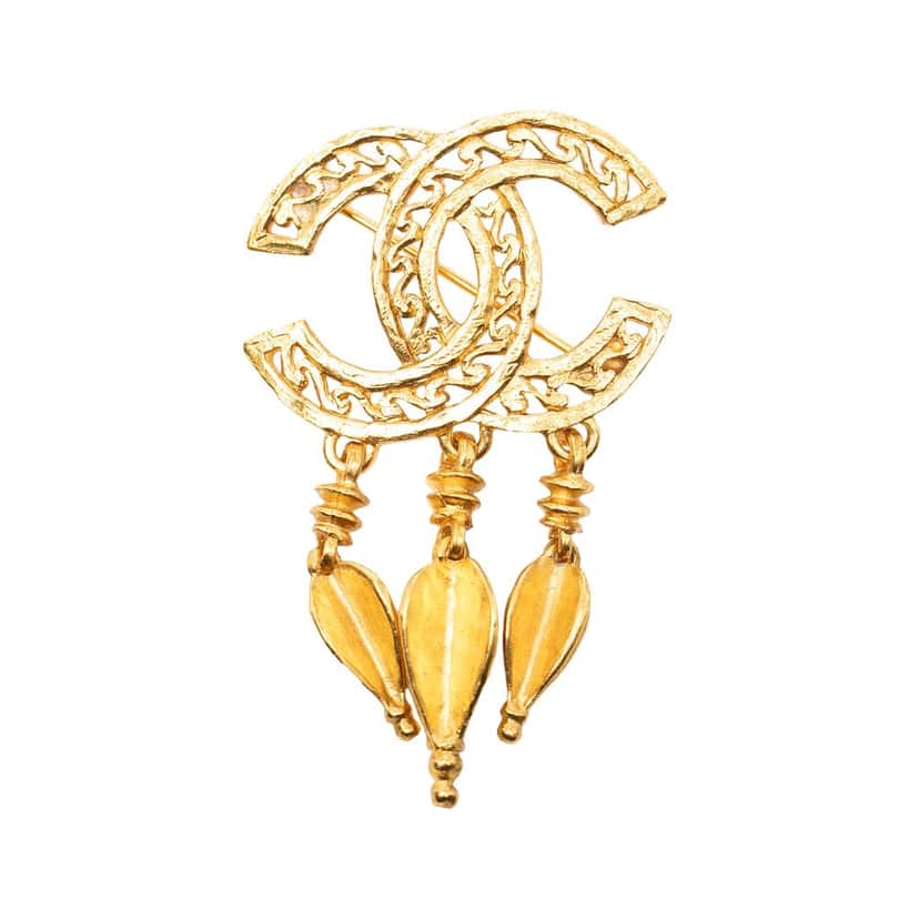 Chanel CC Gold Plated Filigree Pin Brooch Gold Metal Very good condition - Front View