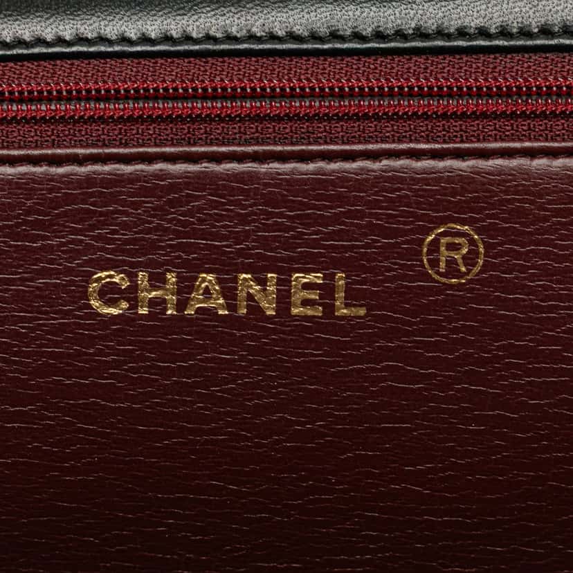 Chanel CC Quilted Lambskin Single Flap Black Leather Very good condition - Box View