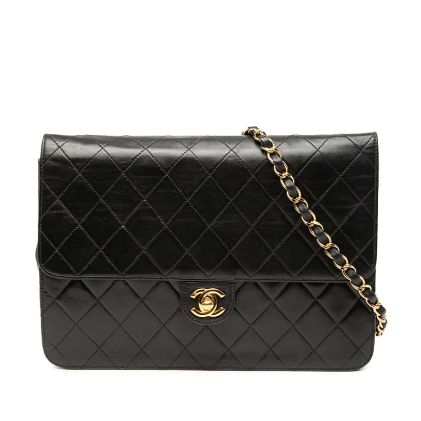 Chanel Medium CC Quilted Lambskin Single Flap Black Leather Very good condition - Front View