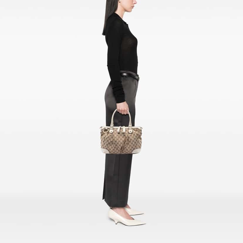 Gucci GG Canvas Sukey Satchel Beige Very good condition - Box View