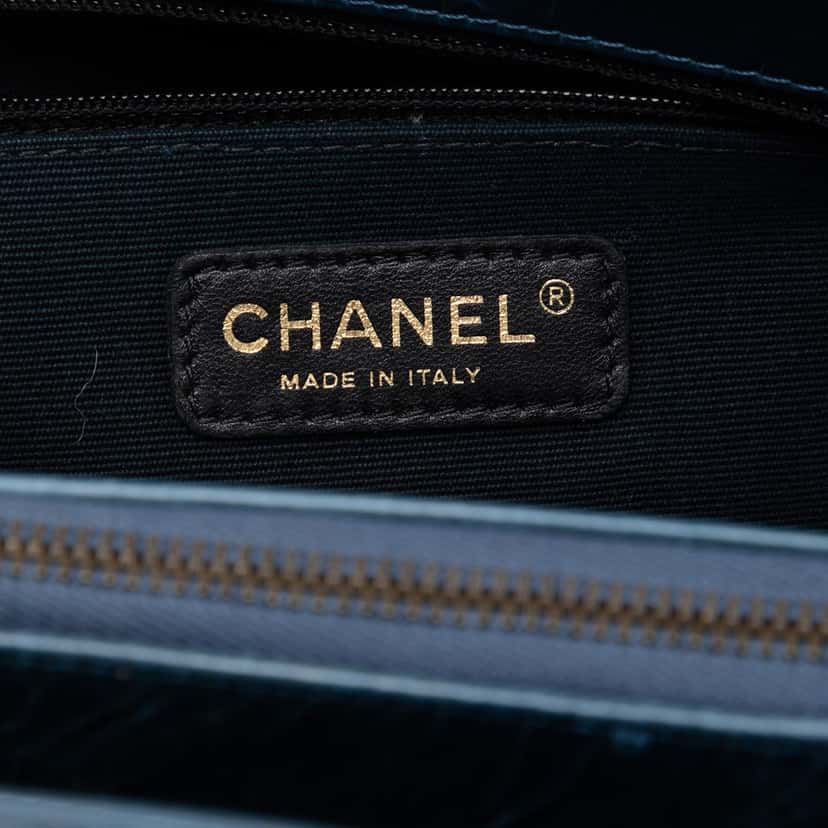 Chanel Quilted Aged Calfskin Reissue 2.55 Tote Blue Leather Very good condition - Box View