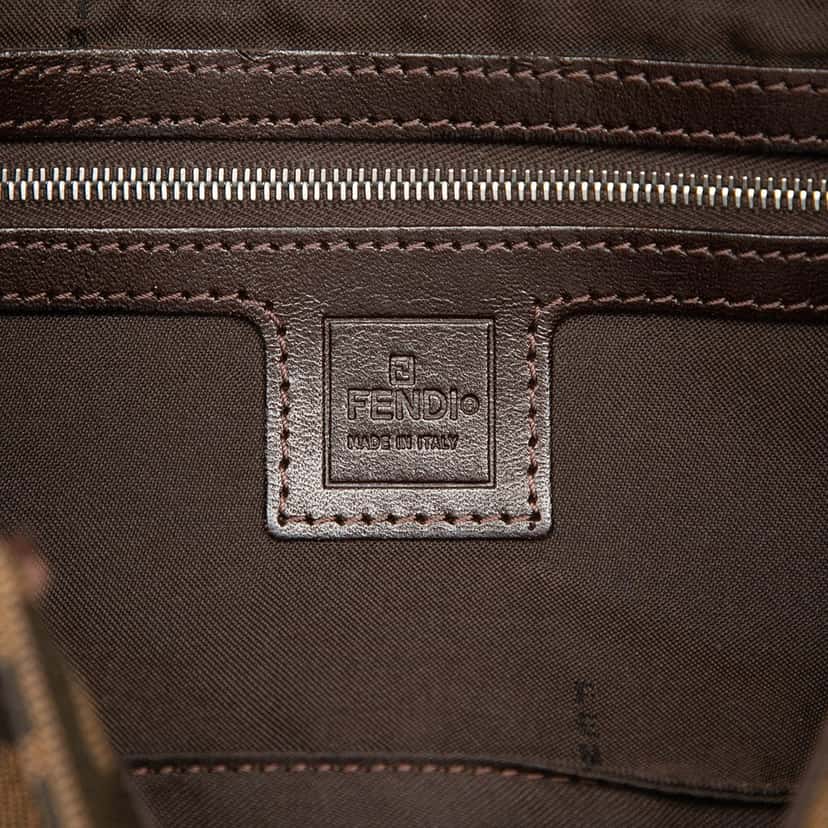 Fendi Zucca Canvas Baguette Brown Very good condition - Box View
