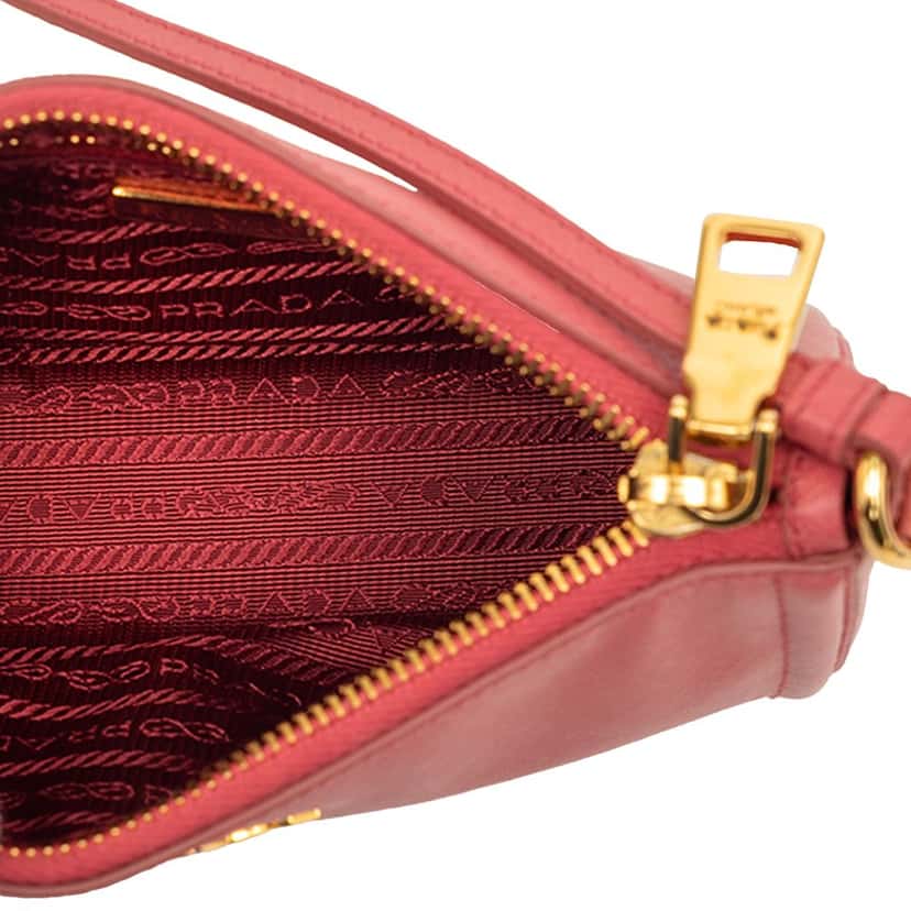 Prada Bicolor Saffiano Shoulder Bag Pink Leather Very good condition - Model View