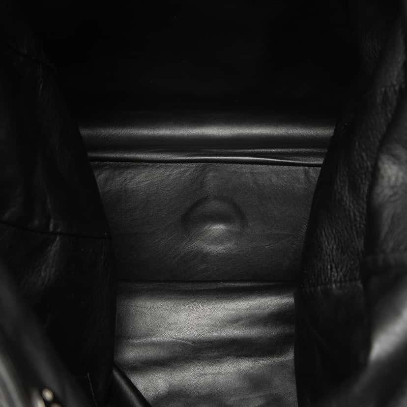 Dior Large Lambskin Cannage Lady Dior Soft Shopping Tote Black Leather Very good condition - Model View