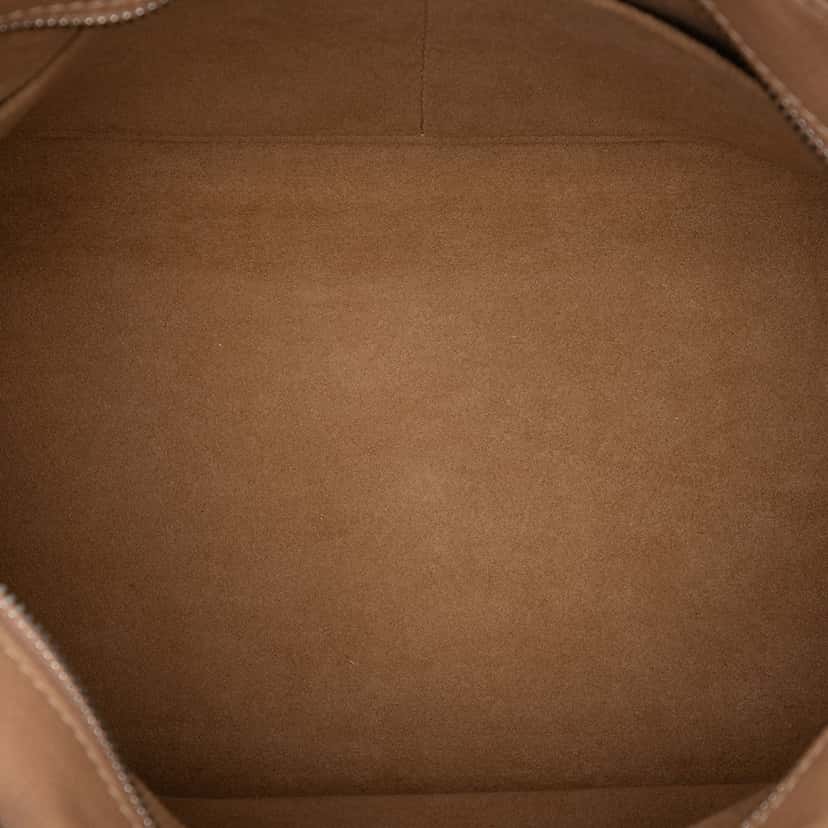 Louis Vuitton Monogram Very Leather Very Zipped Beige Leather Very good condition - Model View
