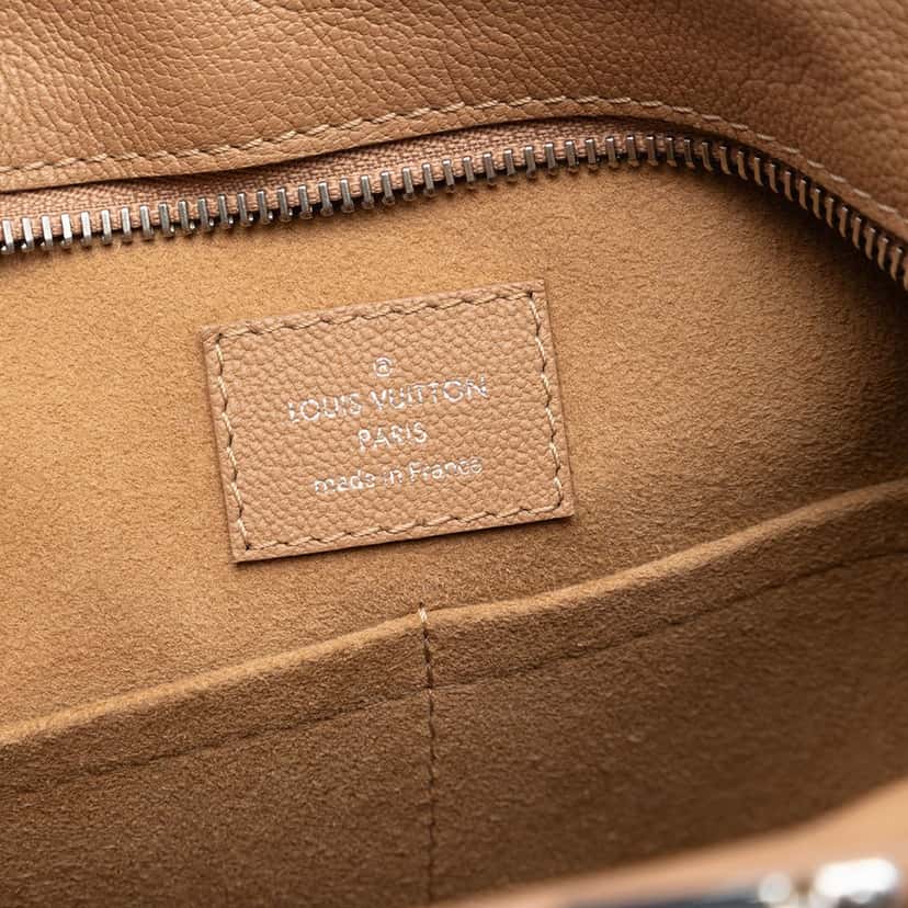 Louis Vuitton Monogram Very Leather Very Zipped Beige Leather Very good condition - Box View