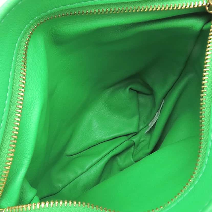 Bottega Veneta MIni Nappa The Twist Handbag Green Leather Very good condition - Model View