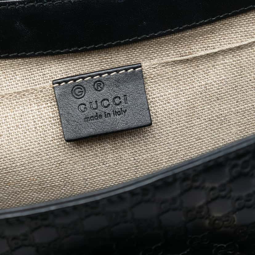 Gucci Medium Microguccissima Emily Shoulder Bag Black Leather Very good condition - Box View