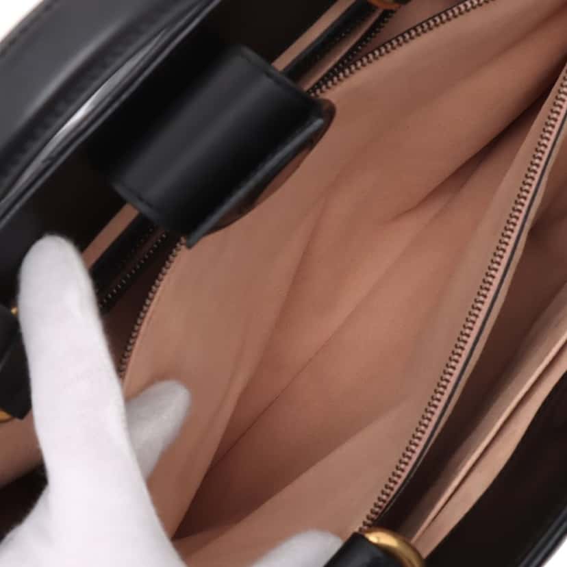 Gucci Medium GG Marmont Matelasse Calfskin Satchel Black Leather Very good condition - Box View