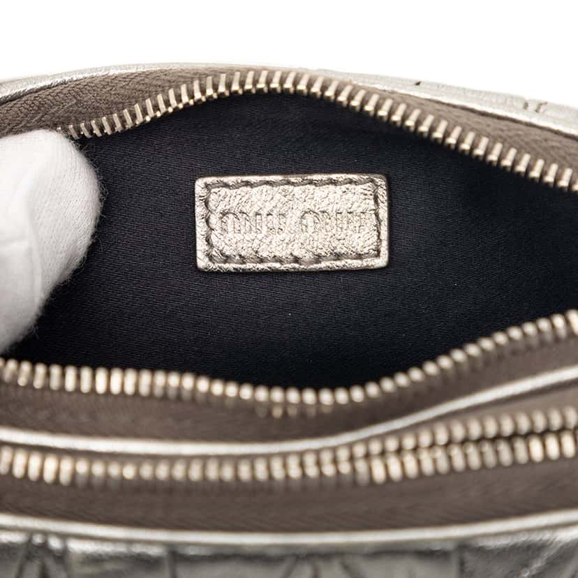 Miu Miu Matelasse Metallic Nappa Double Zip Pouch Silver Leather Very good condition - Box View