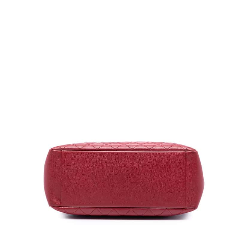 Chanel Caviar Grand Shopping Tote Red Leather Very good condition - Inside View