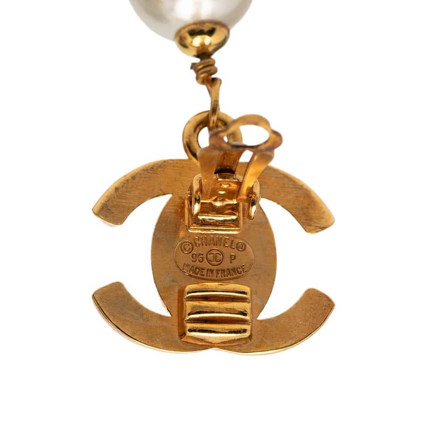 Chanel CC Gold Plated Turnlock Faux Pearl Drop Clip On Earrings Gold Metal Very good condition - Inside View