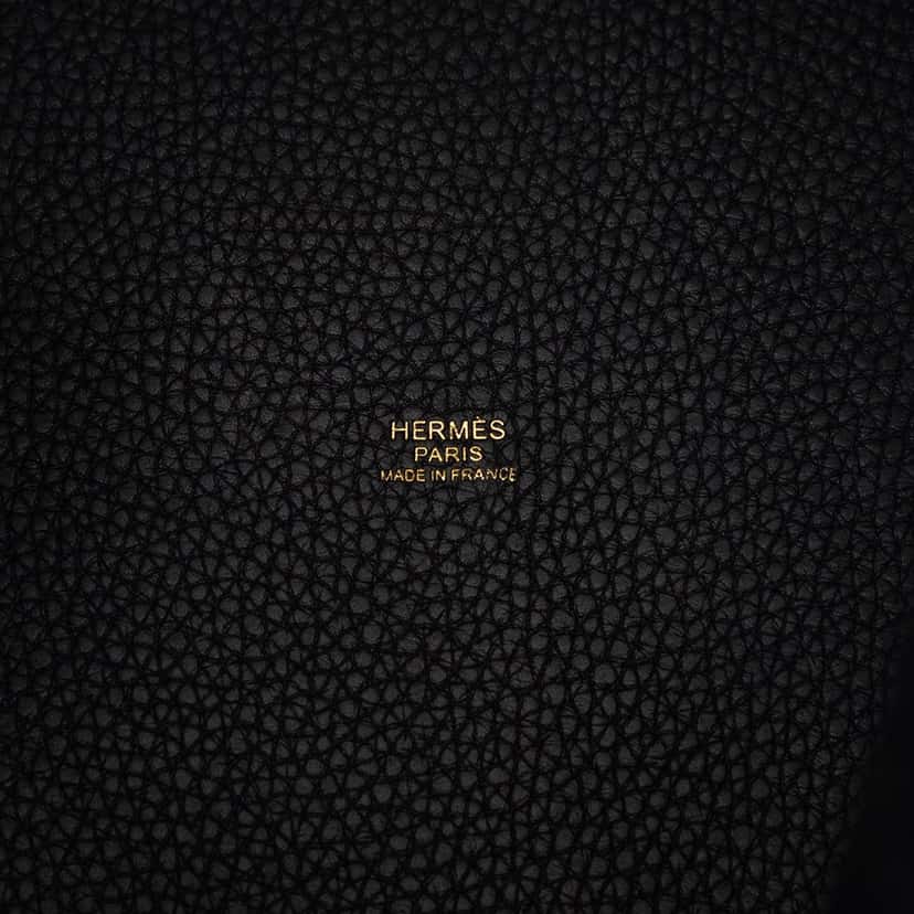 Hermès Clemence Picotin Lock 22 Black Leather Very good condition - Box View