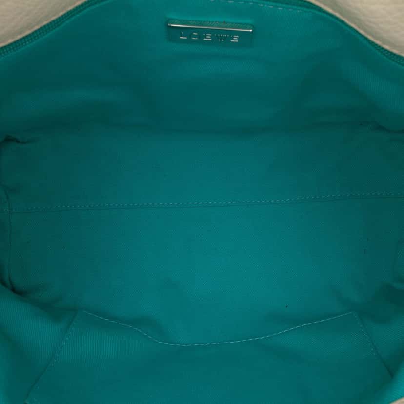 LOEWE Leather Fusta 30 Tote Beige Leather Very good condition - Model View