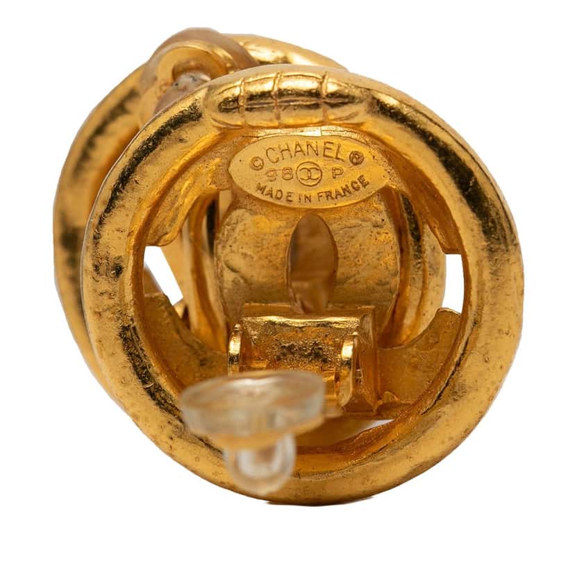 Chanel CC Gold Plated Round Clip On Earrings Gold Metal Very good condition - Inside View
