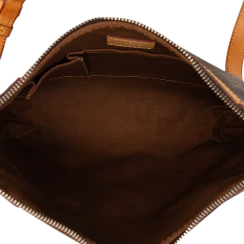 Louis Vuitton Monogram Odeon MM Brown Very good condition - Model View