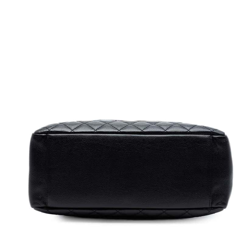 Chanel Caviar Grand Shopping Tote Black Leather Very good condition - Inside View
