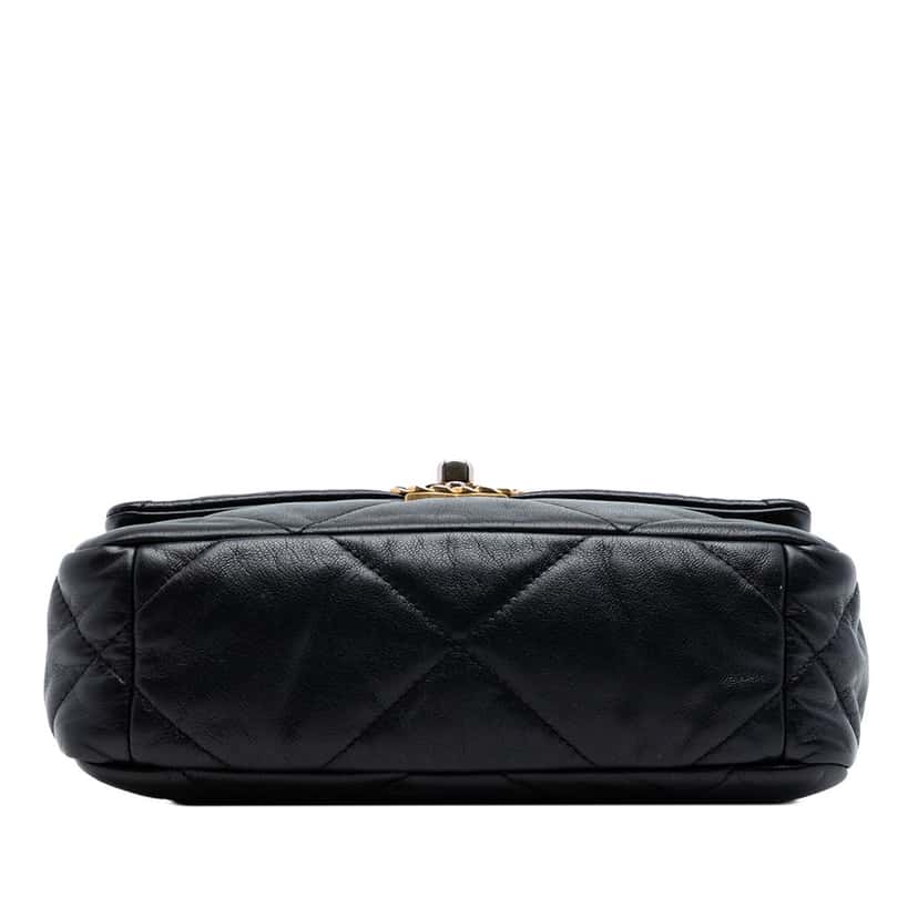 Chanel Medium Lambskin 19 Flap Black Leather Very good condition - Inside View