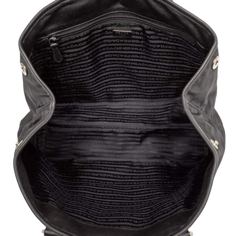 Prada Tessuto Tote Black Very good condition - Model View