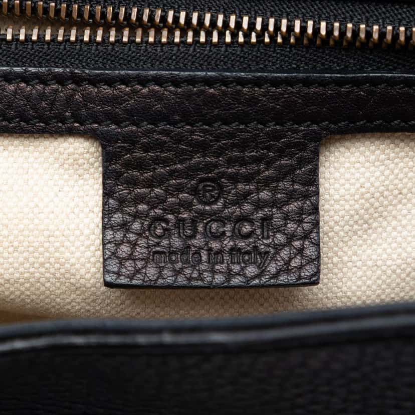 Gucci Small GG Marmont Grained Calfskin Top Handle Satchel Black Leather Very good condition - Box View