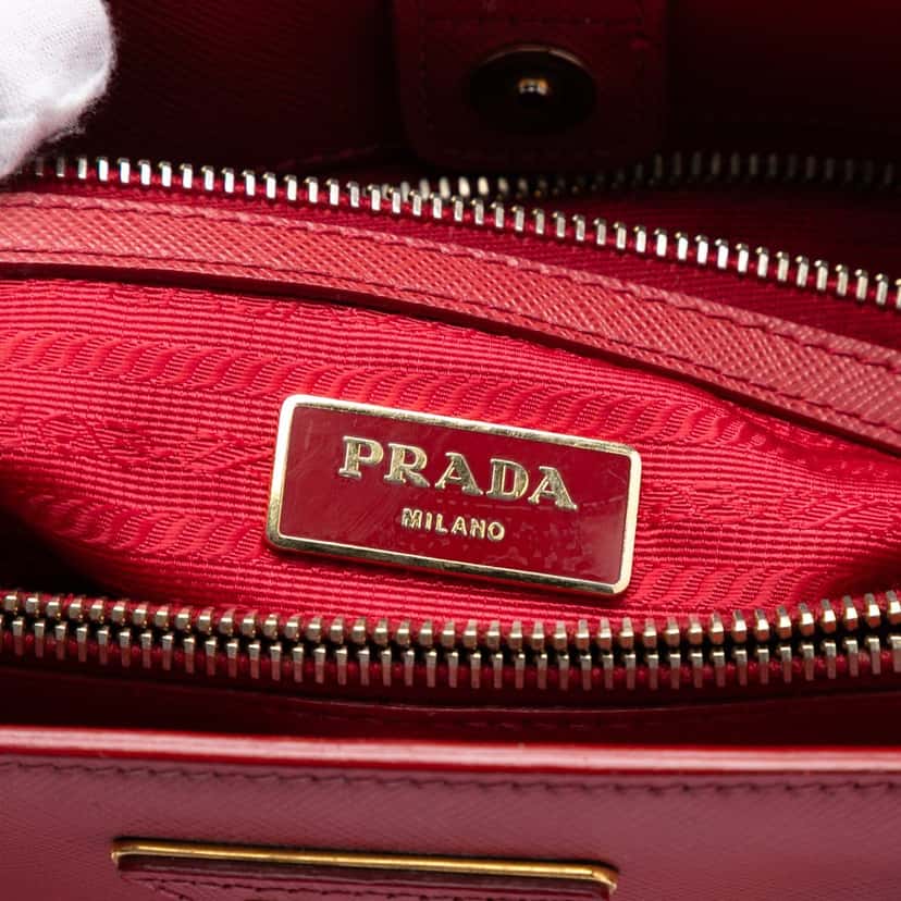 Prada Medium Saffiano Lux Galleria Satchel Red Leather Very good condition - Box View