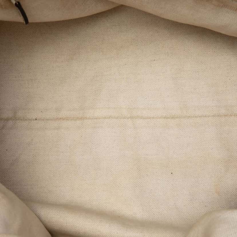Gucci GG Canvas Sukey Satchel Beige Very good condition - Model View