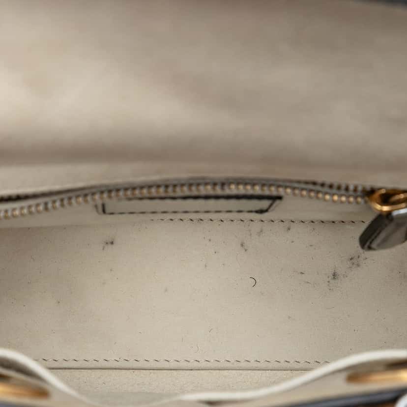 Dior Mini Metallic Patent Lady Dior Silver Leather Very good condition - Model View