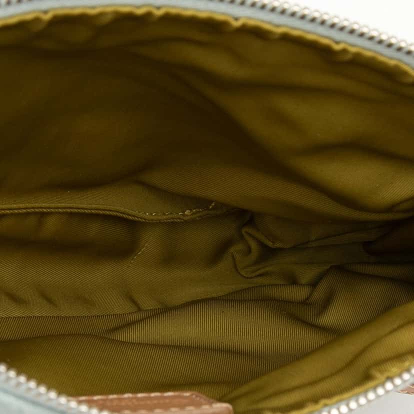Dior Mini Denim Saddle Pochette Blue Very good condition - Model View