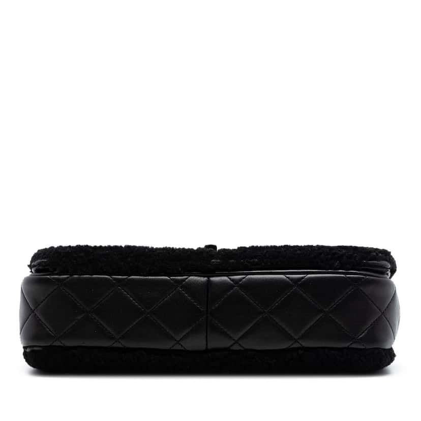 Chanel Shearling and Lambskin Patchwork No 5 Pop Art Flap Black Very good condition - Inside View