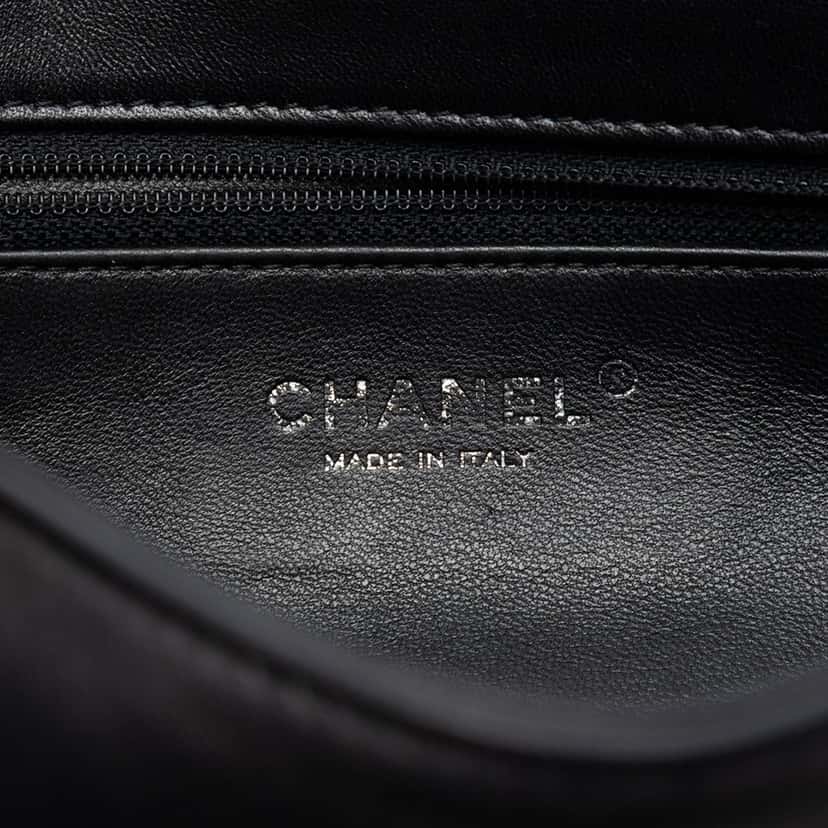 Chanel Shearling and Lambskin Patchwork No 5 Pop Art Flap Black Very good condition - Box View
