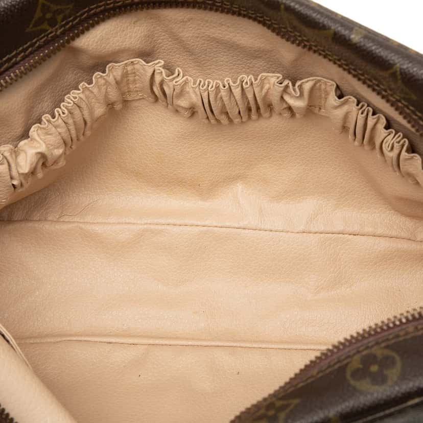 Louis Vuitton Monogram Trousse Toilette 28 Brown Very good condition - Model View