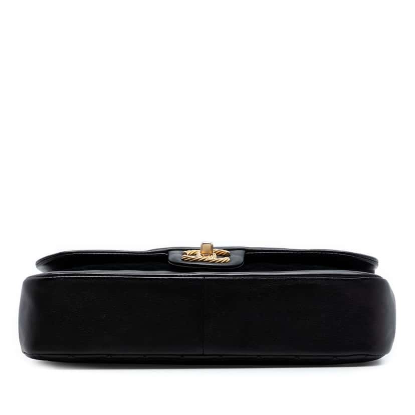 Chanel Paris Cosmopolite Medium Velvet and Metallic Lambskin Flap Black Very good condition - Inside View