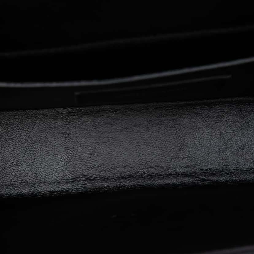 Saint Laurent Small Suede Monogram Kate Tassel Crossbody Black Leather Very good condition - Model View