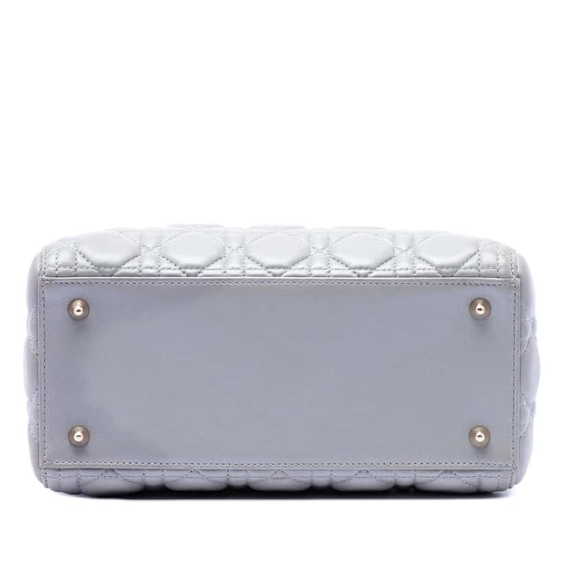 Dior Medium Pearlescent Lambskin Cannage Lady Dior Other Leather Very good condition - Inside View