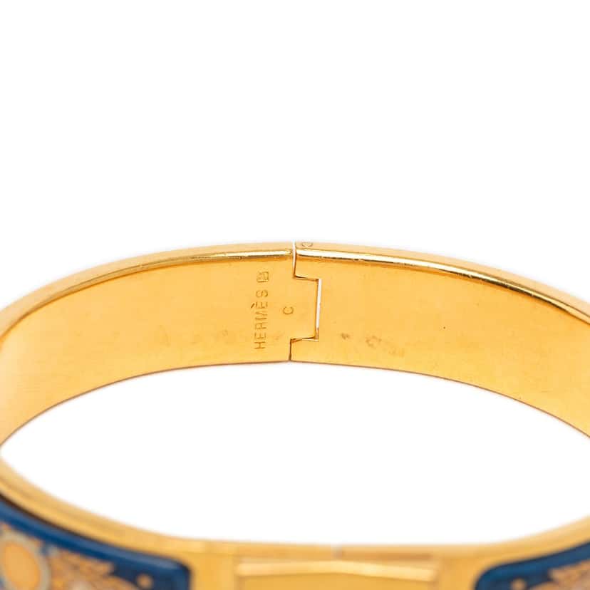 Hermès Narrow Printed Enamel Loquet Hinge Bracelet Blue Very good condition - Model View