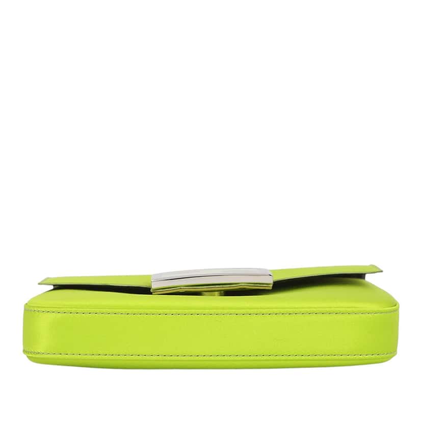 Fendi Silk Baguette Phone Pouch Satchel Green Very good condition - Inside View